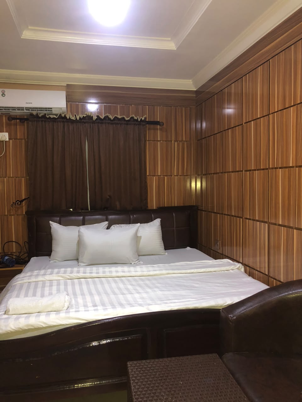 Executive Room